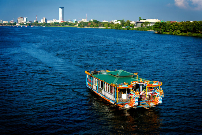 越南承天顺化省完善旅游基础设施 着力打造高质量水上旅游产品 ảnh 1 越南承天顺化省完善旅游基础设施 着力打造高质量水上旅游产品 ảnh 1