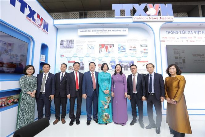 越共中央宣教部部长阮仲义:建设专业、文化和现代的革命新闻 ảnh 3 越共中央宣教部部长阮仲义:建设专业、文化和现代的革命新闻 ảnh 3