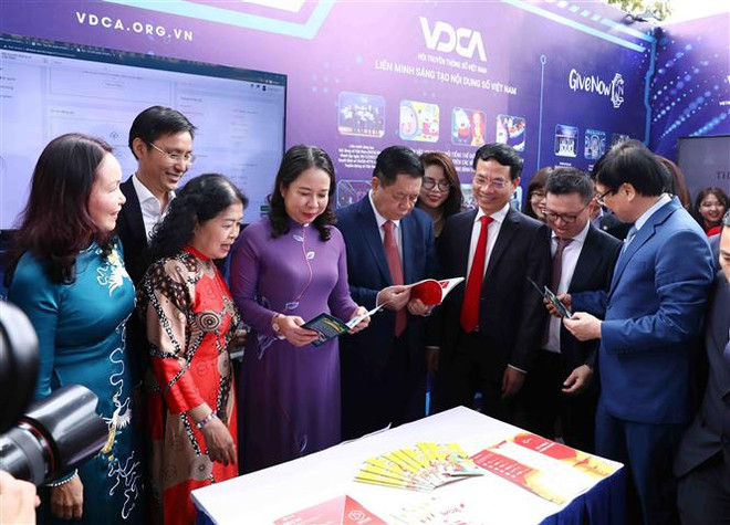 越共中央宣教部部长阮仲义:建设专业、文化和现代的革命新闻 ảnh 1 越共中央宣教部部长阮仲义:建设专业、文化和现代的革命新闻 ảnh 1