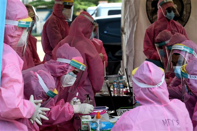 新冠肺炎疫情:马来西亚延长行动限制令 新加坡、印尼和菲律宾的新增确诊病例继续增加 ảnh 3 新冠肺炎疫情:马来西亚延长行动限制令 新加坡、印尼和菲律宾的新增确诊病例继续增加 ảnh 3