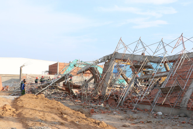 同奈省一建筑工地现场发生重大事故 政府总理下发紧急公函要求尽快解决善后事宜 ảnh 1