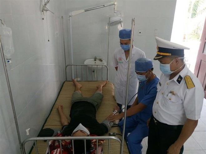 长沙群岛西双子岛上医生成功营救一突发减压病渔民 ảnh 1 长沙群岛西双子岛上医生成功营救一突发减压病渔民 ảnh 1