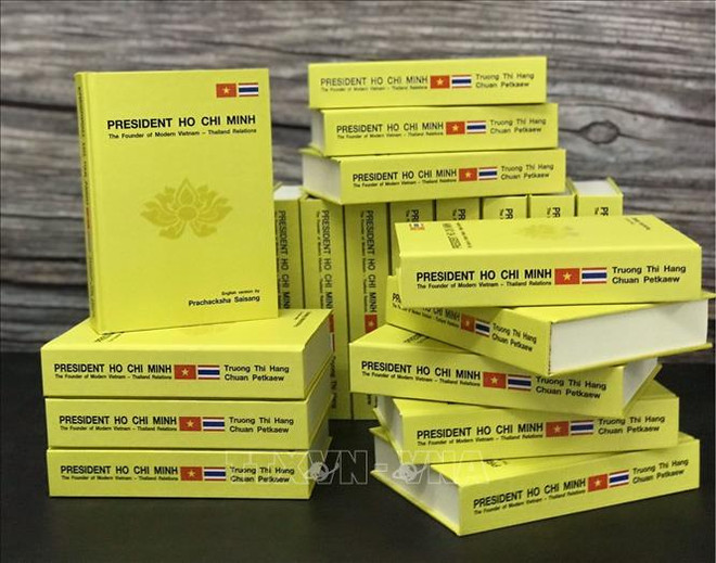 胡志明主席诞辰130周年：《胡志明主席—越南与泰国现代关系的奠基人》 一书英文版即将发行 ảnh 1