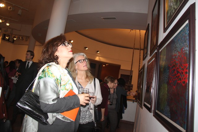 “心灵与灵魂”画展 感受越南与摩洛哥文化的交叉 ảnh 1 “心灵与灵魂”画展 感受越南与摩洛哥文化的交叉 ảnh 1