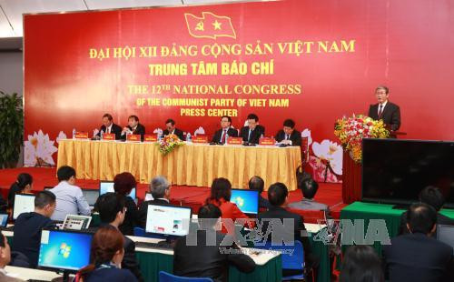 越南共产党第十二次全国代表大会新闻发布会在河内举行 ảnh 1 越南共产党第十二次全国代表大会新闻发布会在河内举行 ảnh 1