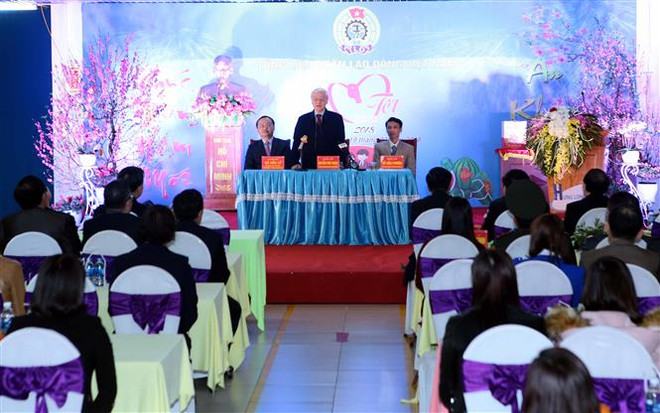 越共中央总书记阮富仲赴兴安省拜年 ảnh 4 越共中央总书记阮富仲赴兴安省拜年 ảnh 4