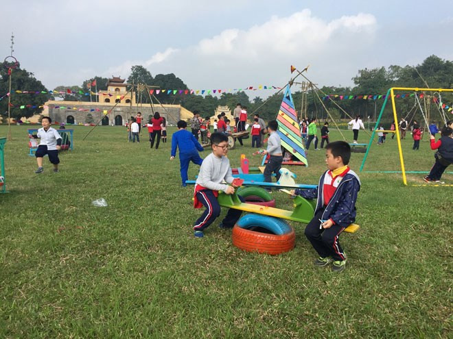 春节七天假期河内市接待游客近37.5万人次 芹苴市接待游客近70万人次 ảnh 1