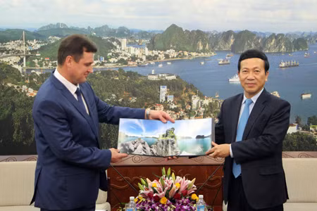 广宁省与俄罗斯伊尔库茨克州间的合作与双方潜力和优势仍有待挖掘 ảnh 2