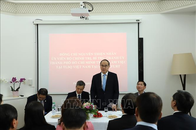 胡志明市与德国黑森州促进合作 ảnh 1  胡志明市与德国黑森州促进合作 ảnh 1