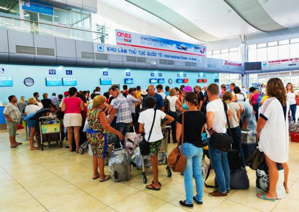 2019年金兰国际机场游客吞吐量有望突破1000万人次 ảnh 1