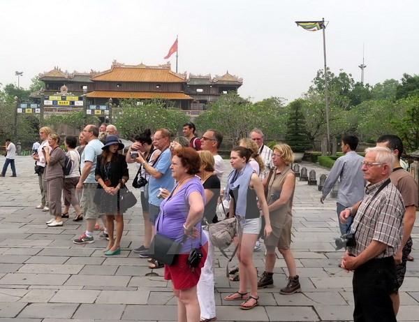 提升签证开放程度有助于推动旅游业发展 ảnh 1