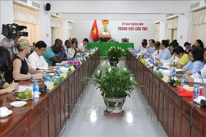 科特迪瓦共和国与芹苴市加强农业合作 ảnh 1 科特迪瓦共和国与芹苴市加强农业合作 ảnh 1