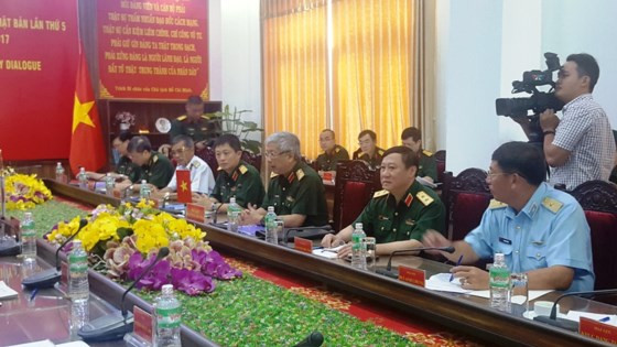 第五次越日防务政策对话在越南庆和省召开 ảnh 2