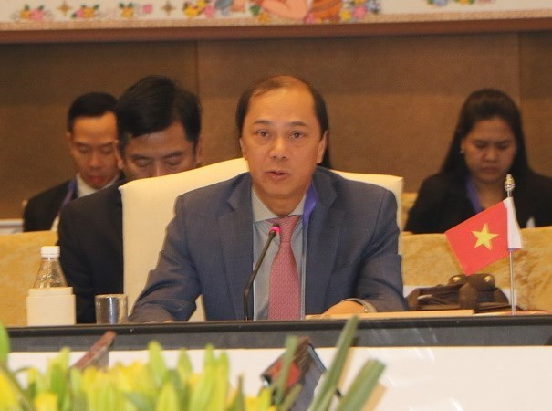“在动荡时期中维持和平:面向一个更具适应性和韧性的地区”的国际研讨会在河内召开 ảnh 1 “在动荡时期中维持和平:面向一个更具适应性和韧性的地区”的国际研讨会在河内召开 ảnh 1