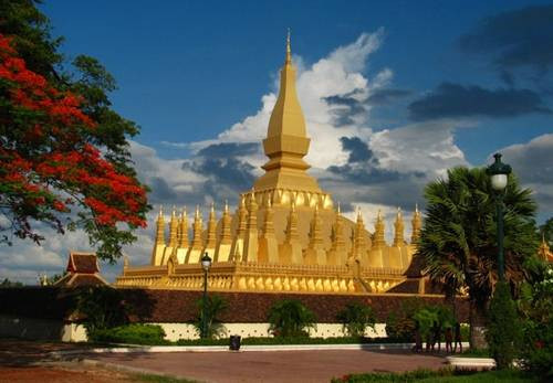 老挝设定2019年旅游收入达7亿美元的目标 ảnh 1