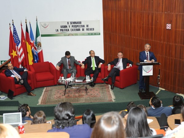 越南出席在墨西哥举行的研讨会 突出东盟共同体的国际地位 ảnh 1