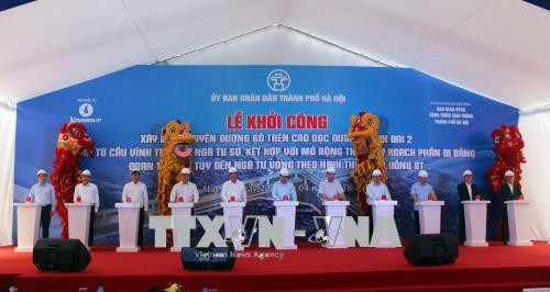 河内开工兴建二环路永绥-楚十字街路段的高架路 ảnh 1