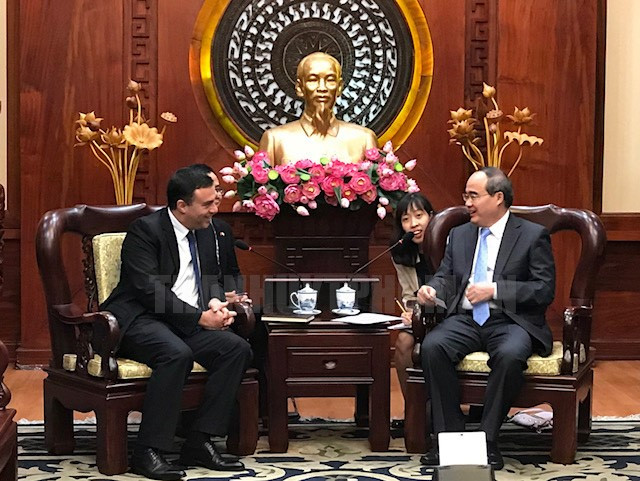 胡志明市市委书记阮善仁会见以色列驻越大使 ảnh 1