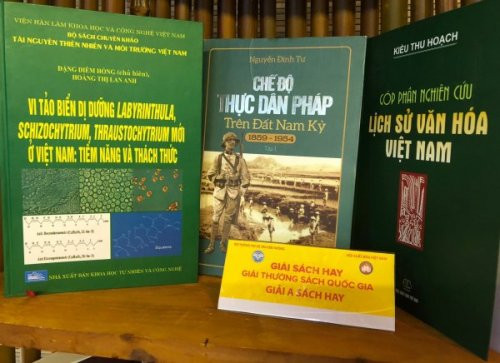 首届国家图书奖:22种好书获奖 ảnh 2 首届国家图书奖:22种好书获奖 ảnh 2