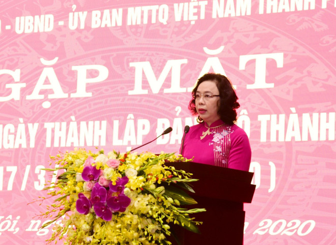 河内市党委建党90周年:抓住时机战胜困难 胜利实现经济社会发展目标 ảnh 3 河内市党委建党90周年:抓住时机战胜困难 胜利实现经济社会发展目标 ảnh 3