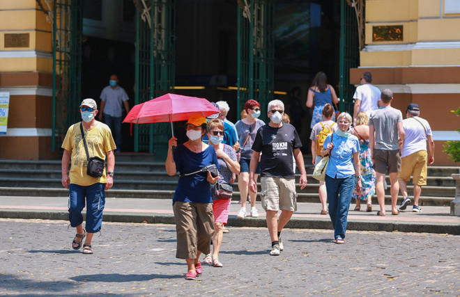 新冠肺炎疫情:越南严格处理对外国游客的一切歧视行为 ảnh 1 新冠肺炎疫情:越南严格处理对外国游客的一切歧视行为 ảnh 1