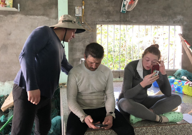 坚江省：成功救援三名在海上遇险的俄罗斯游客 ảnh 1