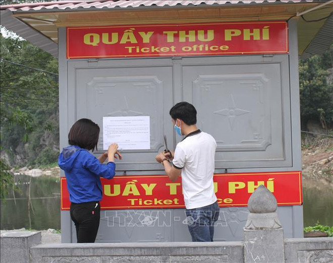 宁平省华闾古都历史文化遗迹区暂停迎客开展预防性消毒 ảnh 1 宁平省华闾古都历史文化遗迹区暂停迎客开展预防性消毒 ảnh 1