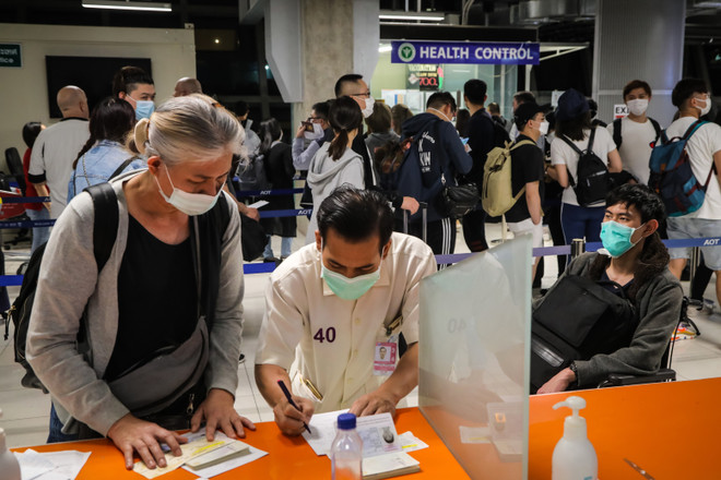 新冠肺炎疫情:泰国严惩逃避隔离者 ảnh 2 新冠肺炎疫情:泰国严惩逃避隔离者 ảnh 2