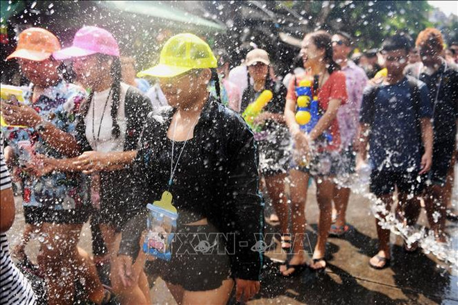 受新冠肺炎疫情影响泰国各地取消泼水节活动 ảnh 1 受新冠肺炎疫情影响泰国各地取消泼水节活动 ảnh 1