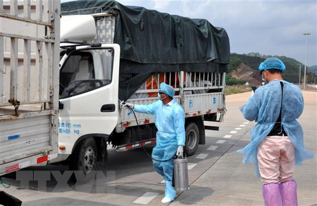 越南工贸部部长与广西壮族自治区党委书记通电话 就促进经贸合作深入交换意见 ảnh 1 越南工贸部部长与广西壮族自治区党委书记通电话 就促进经贸合作深入交换意见 ảnh 1