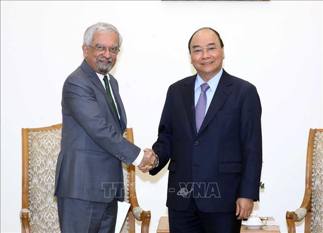 越南政府总理阮春福会见联合国常驻越南协调员马特拉 ảnh 1