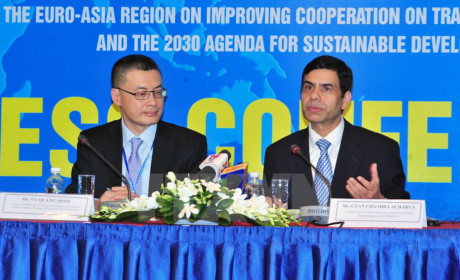 欧亚各国努力为贸易便利化与推动地区合作创造便利条件 ảnh 1