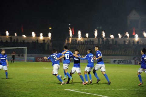 亚冠联赛:广宁煤炭队客场2比3负于Home United队 ảnh 1 亚冠联赛:广宁煤炭队客场2比3负于Home United队 ảnh 1