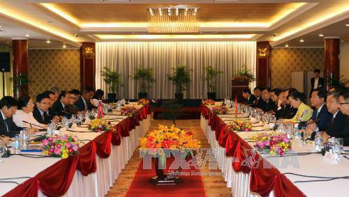 老挝国会主席巴妮·雅陶都对胡志明市进行访问 ảnh 1 老挝国会主席巴妮·雅陶都对胡志明市进行访问 ảnh 1