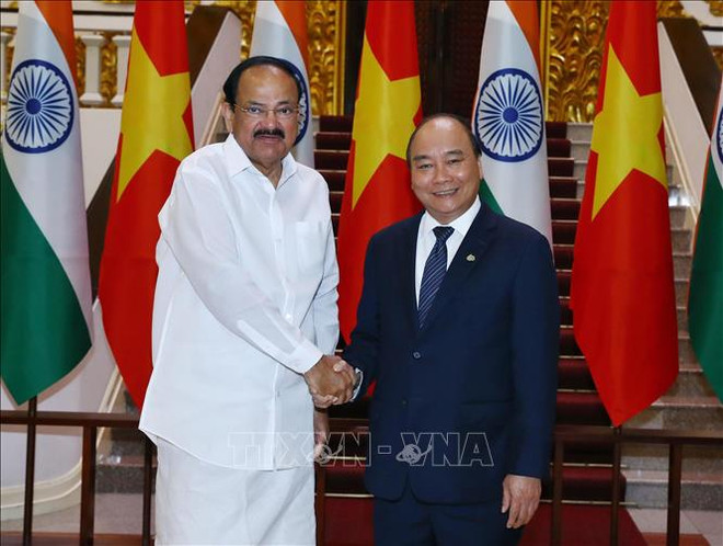 阮春福总理会见印度副总统、联邦院议长文卡亚•奈杜 ảnh 1 阮春福总理会见印度副总统、联邦院议长文卡亚•奈杜 ảnh 1