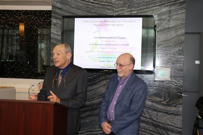 加拿大画家的胡志明主席主题画展在多伦多举行 ảnh 2 加拿大画家的胡志明主席主题画展在多伦多举行 ảnh 2