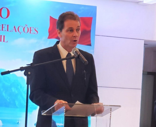 越南与巴西建交30周年纪念典礼在巴西利亚举行 ảnh 2 越南与巴西建交30周年纪念典礼在巴西利亚举行 ảnh 2