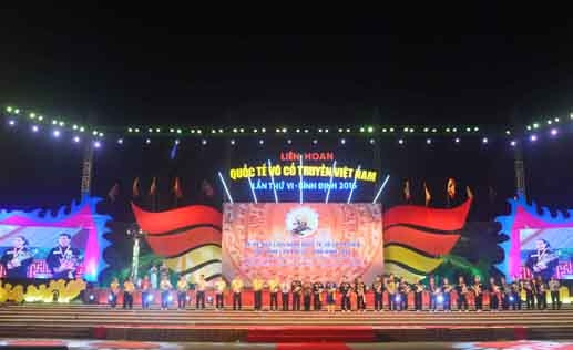 2016年越南传统武术国际节在平定省圆满落幕 ảnh 2 2016年越南传统武术国际节在平定省圆满落幕 ảnh 2