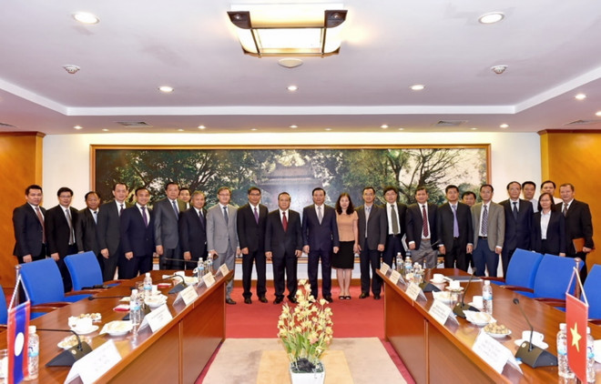 越老两国财政部加强合作关系 ảnh 3 越老两国财政部加强合作关系 ảnh 3