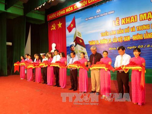 “黄沙和长沙归属越南——历史证据和法律依据”地图资料展在平定省举行 ảnh 1