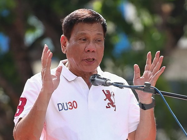 菲律宾总统与菲反政府武装新人民军将继续推动和谈 ảnh 1