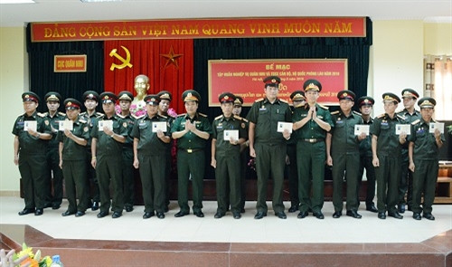 老挝军队军需干部培训班举行结业典礼 ảnh 1 老挝军队军需干部培训班举行结业典礼 ảnh 1