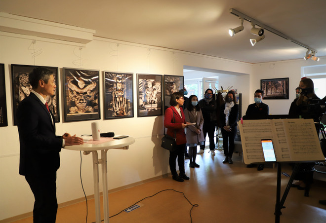 “越南乡村祠堂”图片展亮相柏林 向德国民众推广独特建筑与文化 ảnh 2 “越南乡村祠堂”图片展亮相柏林 向德国民众推广独特建筑与文化 ảnh 2