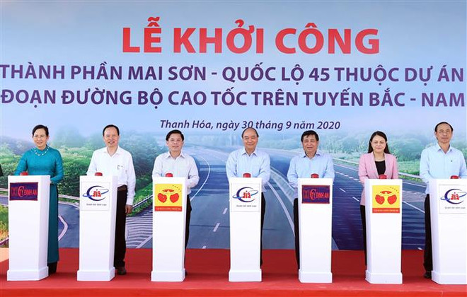 阮春福总理出席梅山高速公路-第45号国道项目开工仪式 ảnh 2 阮春福总理出席梅山高速公路-第45号国道项目开工仪式 ảnh 2