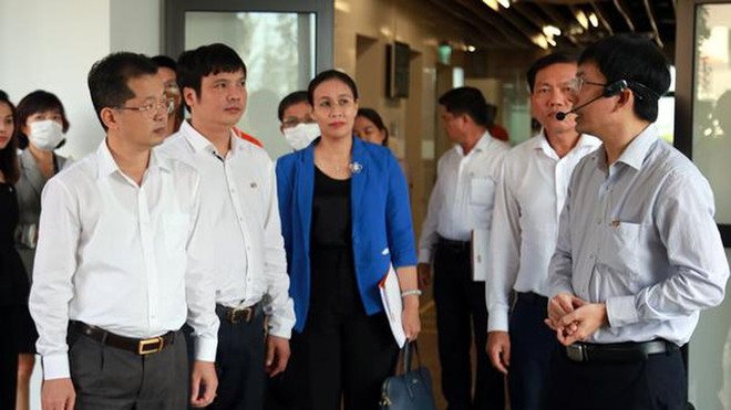 岘港市与FPT集团促进政府数字化转型的合作 ảnh 1 岘港市与FPT集团促进政府数字化转型的合作 ảnh 1