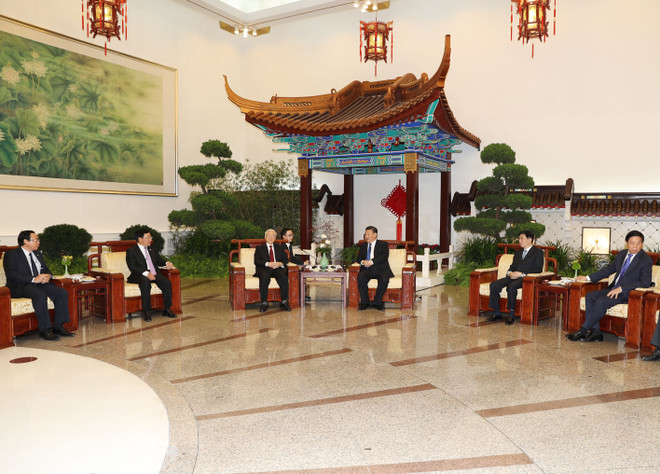 越中两党总书记进行茶叙（组图） ảnh 3