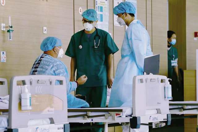 胡志明市制定医疗机构内新冠肺炎疫情传播风险评估标准 ảnh 1