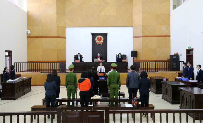 何文深及其同案犯贪腐大案:大洋银行损失超1060亿越盾 ảnh 2 何文深及其同案犯贪腐大案:大洋银行损失超1060亿越盾 ảnh 2