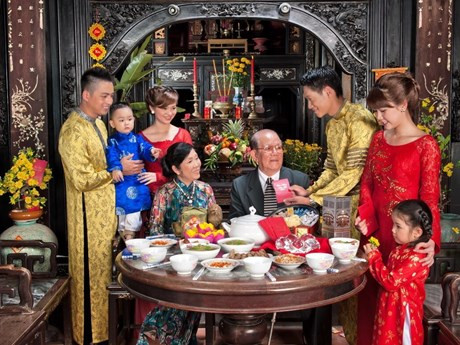 越南家庭——人们从小到大的养育摇篮 ảnh 1