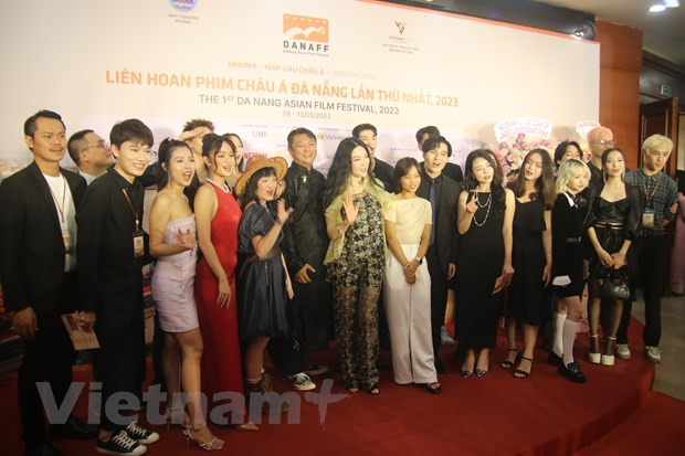 韩国老师对越南学生的特别关爱 ảnh 3